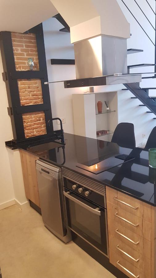 בוקאירנט Loft Mariola - Apartamento En El Centro Historico מראה חיצוני תמונה
