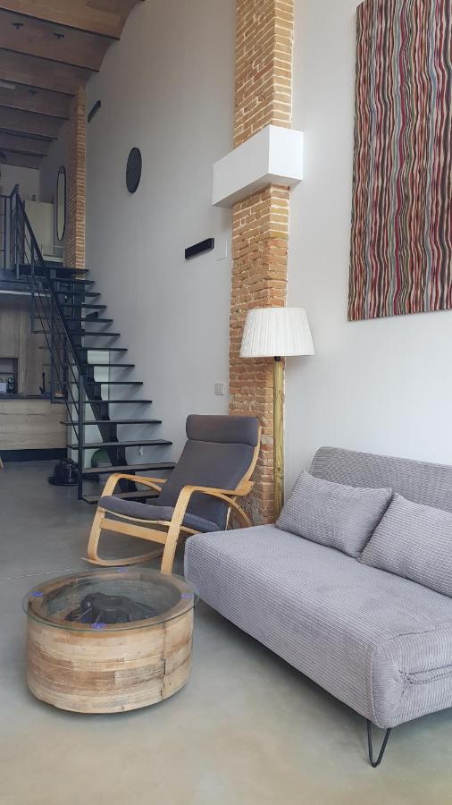 בוקאירנט Loft Mariola - Apartamento En El Centro Historico מראה חיצוני תמונה