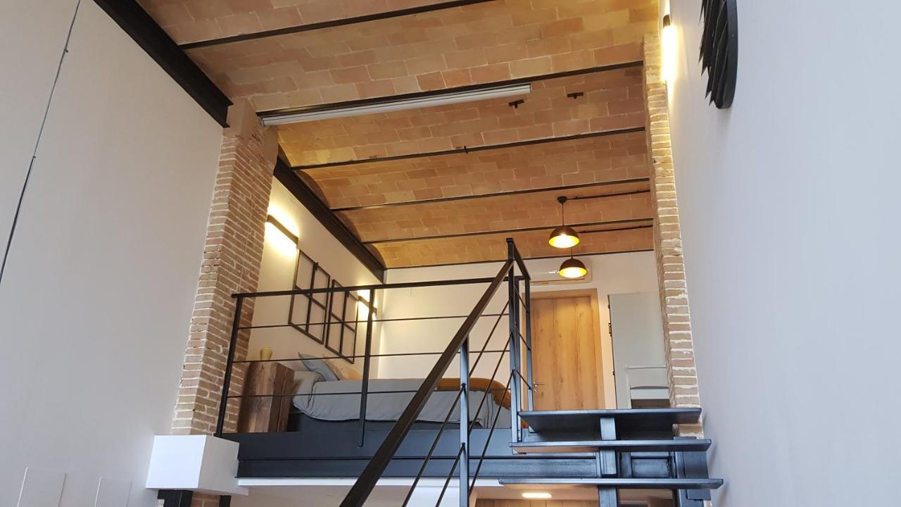 בוקאירנט Loft Mariola - Apartamento En El Centro Historico מראה חיצוני תמונה