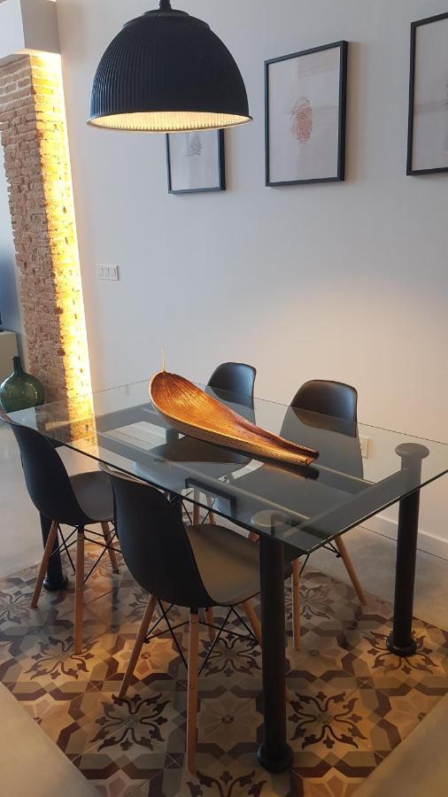 בוקאירנט Loft Mariola - Apartamento En El Centro Historico מראה חיצוני תמונה