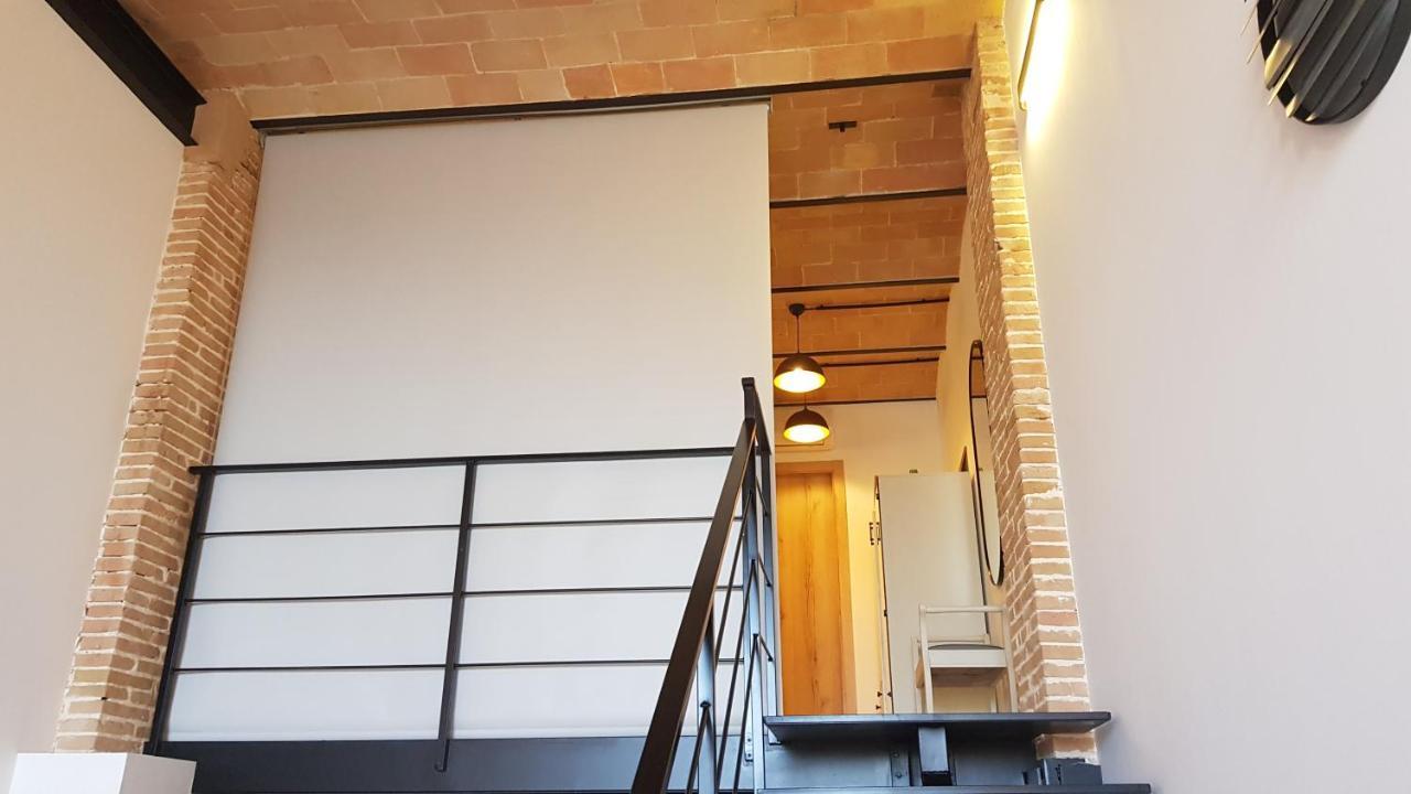 בוקאירנט Loft Mariola - Apartamento En El Centro Historico מראה חיצוני תמונה