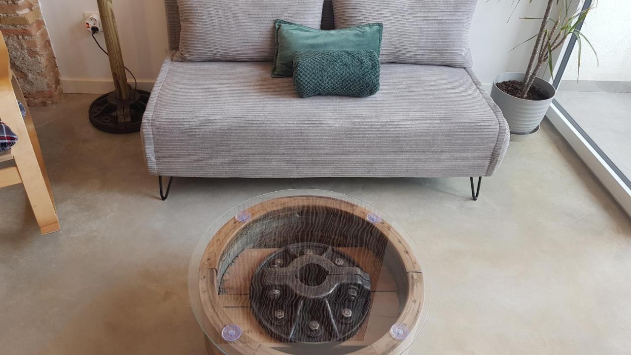 בוקאירנט Loft Mariola - Apartamento En El Centro Historico מראה חיצוני תמונה